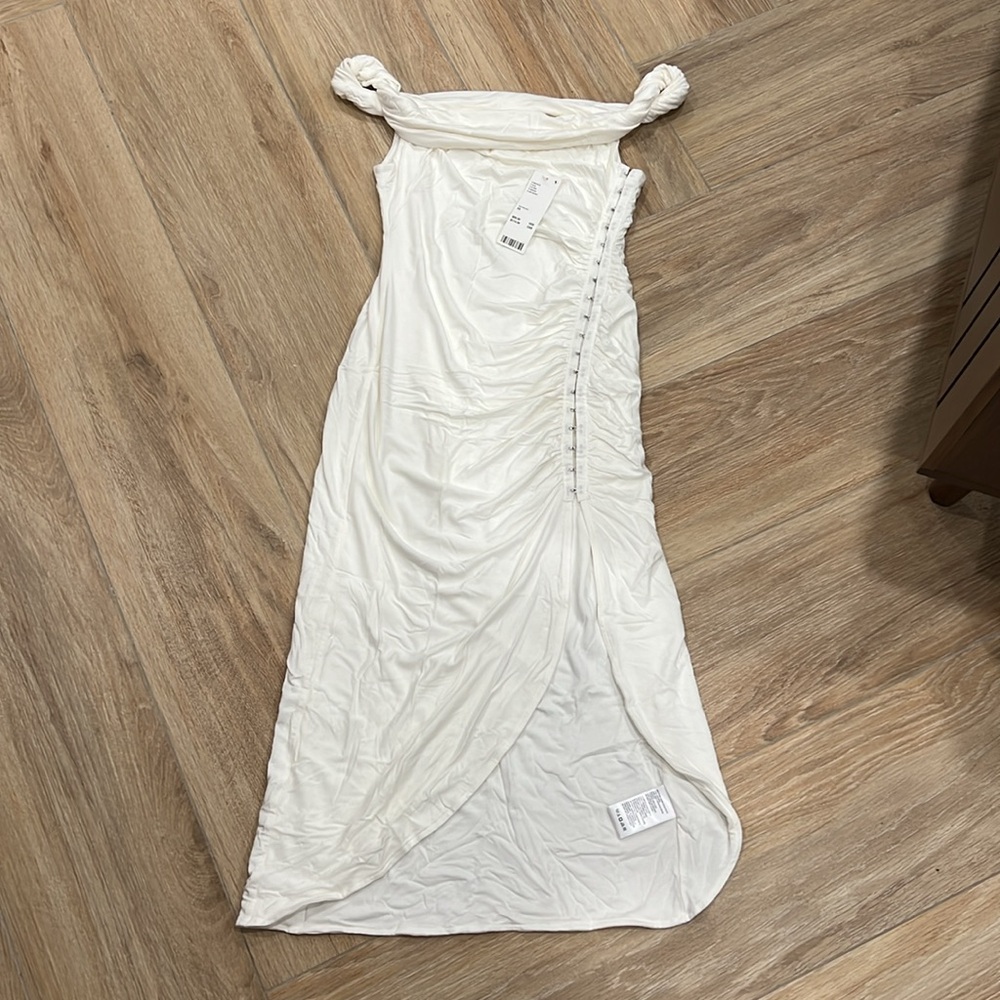 🌸3 for $20 off shoulder dress